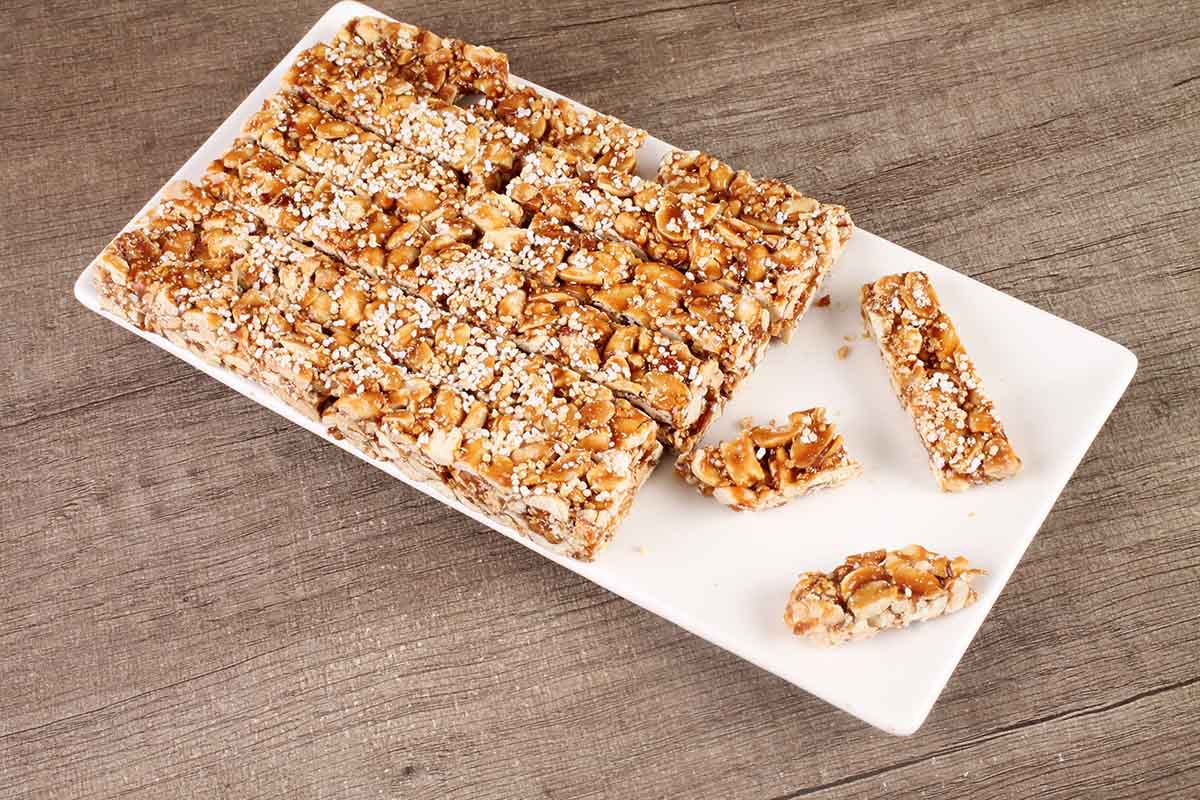 3 In 1 Peanut Chikki Bar 200 Gm