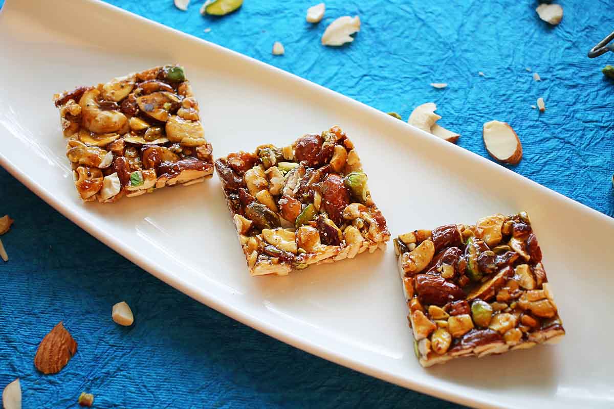 Stevia Kaju Badam Pista Chikki Sweets 250 Gm