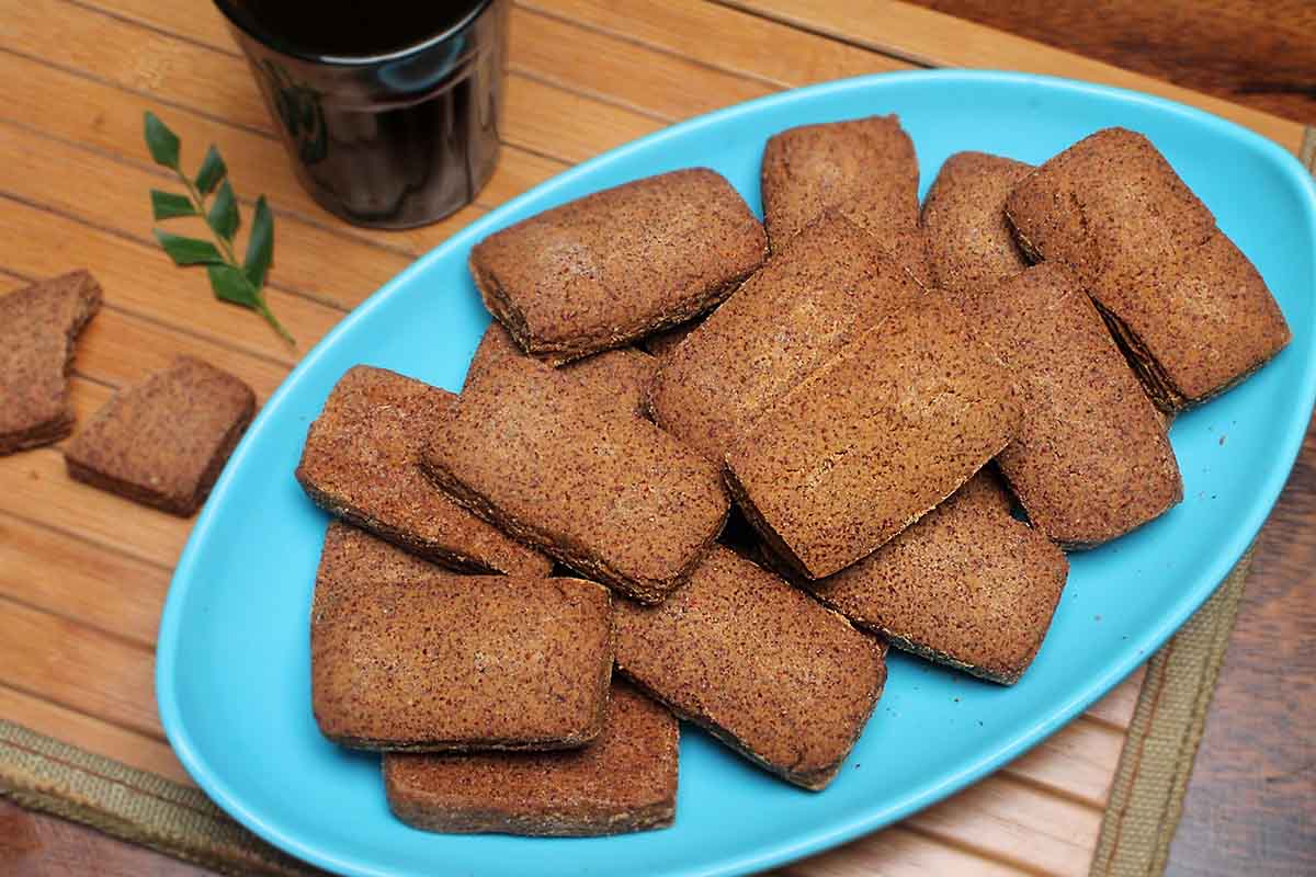 Jaggery Nachani Biscuits 200 Gm