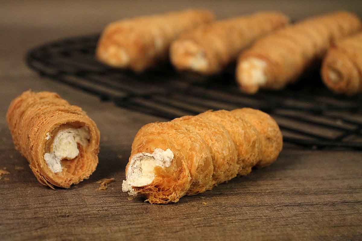 Whole Wheat Cream Roll 150 Gm 4 Piece