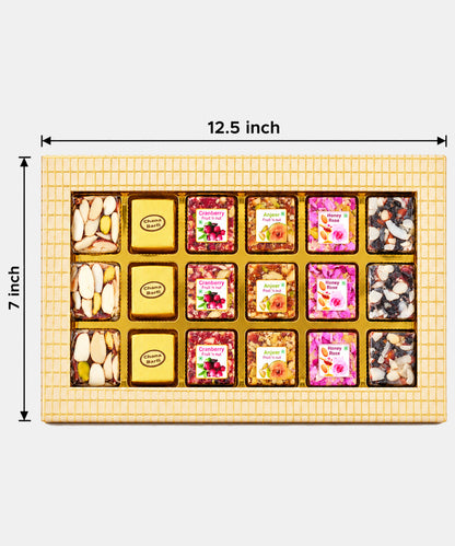 Mix Sweet Box 18 Pieces