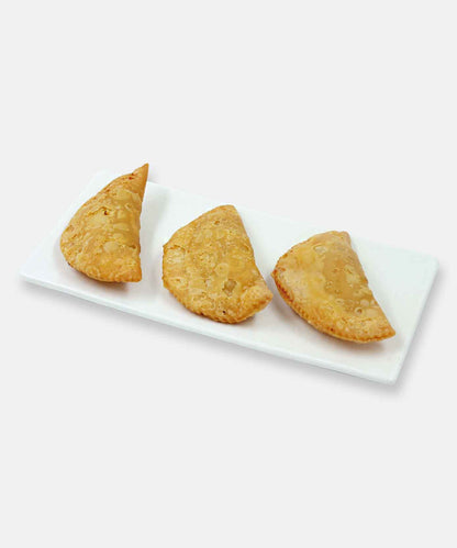 Coconut Karanji 5 Pc