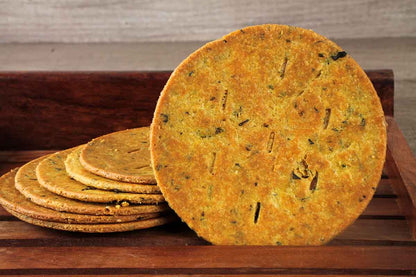 ROASTED BAJRI METHI BHAKHRI 200 GM