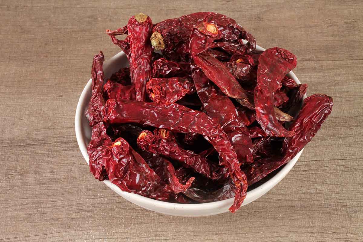 WHOLE RED CHILLY BEDKI 100 GM