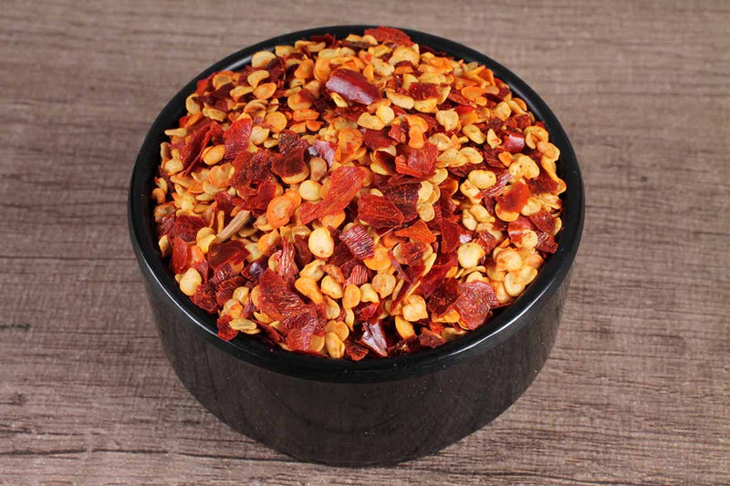 RED CHILLY FLAKES 75 GM
